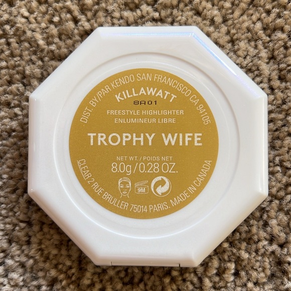 NIB Fenty Beauty Killawatt Highlighter Trophy Wife - Picture 7 of 7